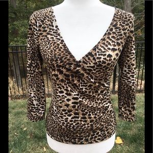 Gorgeous BCBGMAXAZRIA vintage faux wrap top!